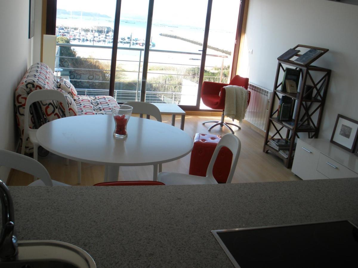 Apartamentos Puerto Basella Вилануева де Ароса Стая снимка