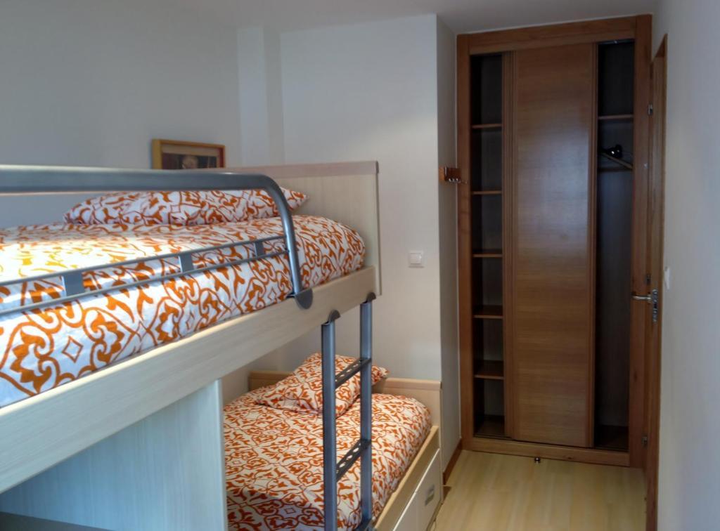 Apartamentos Puerto Basella Вилануева де Ароса Стая снимка