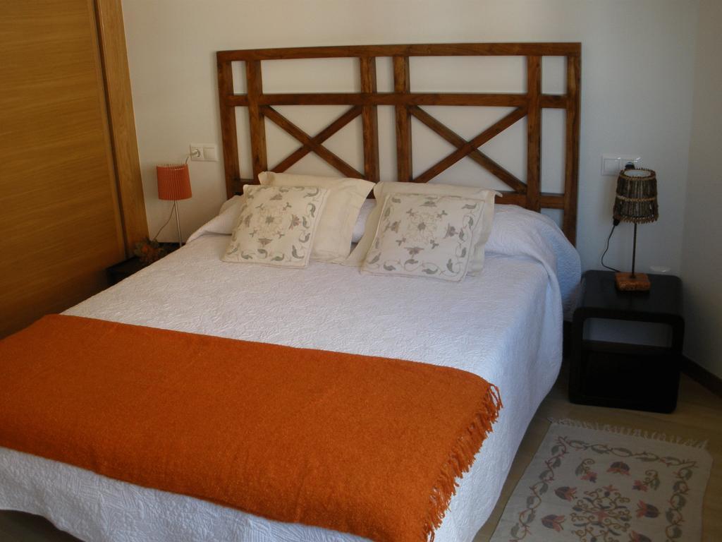 Apartamentos Puerto Basella Вилануева де Ароса Стая снимка