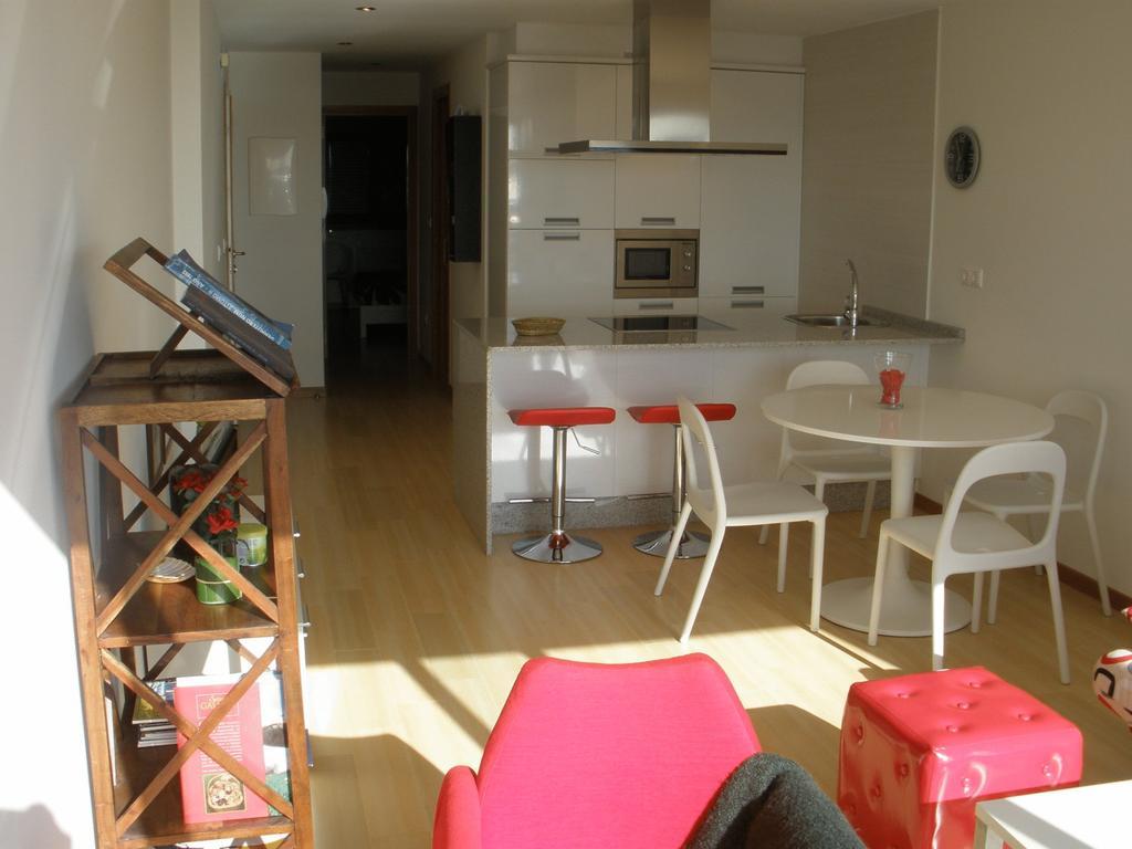 Apartamentos Puerto Basella Вилануева де Ароса Стая снимка
