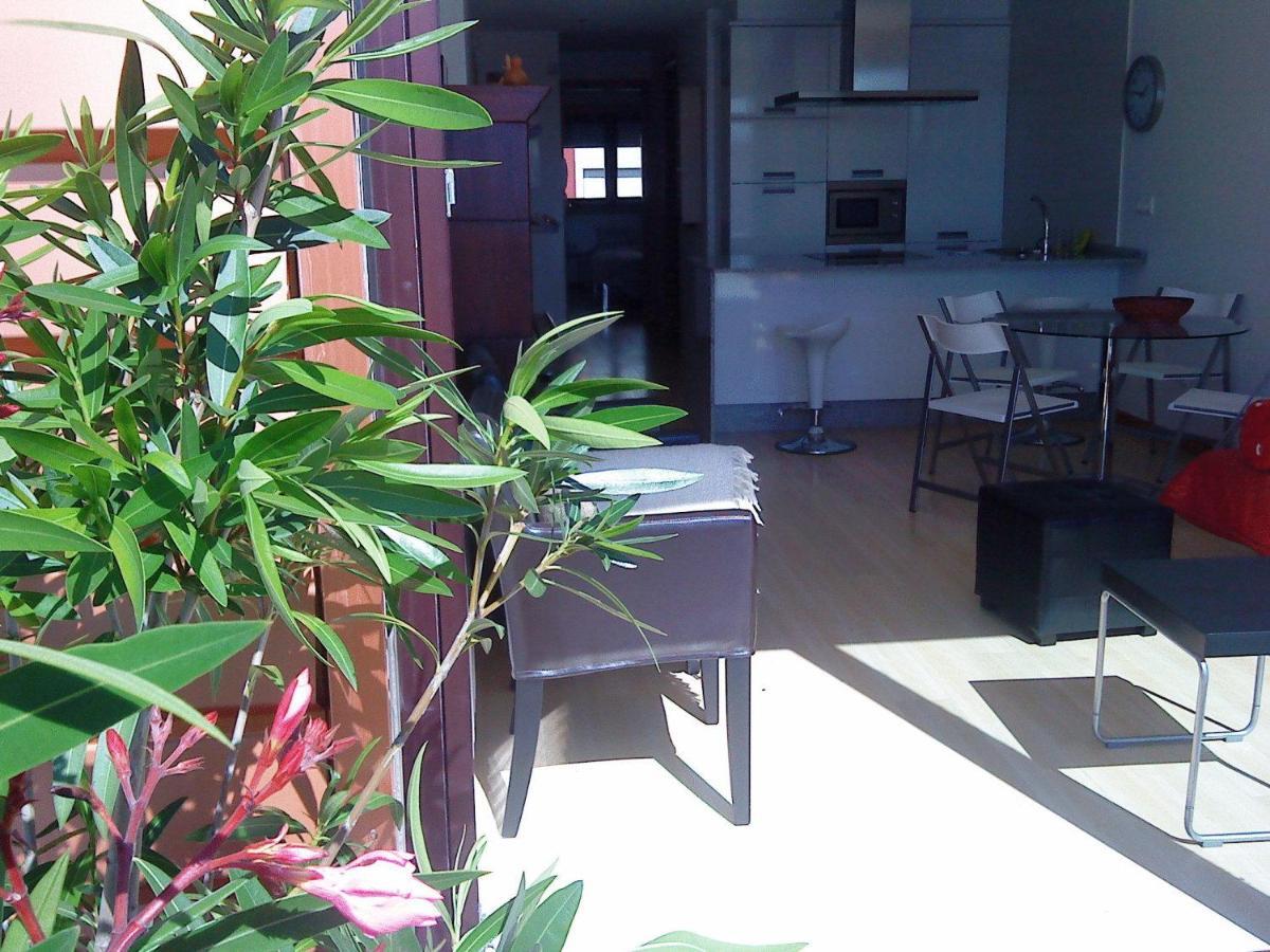 Apartamentos Puerto Basella Вилануева де Ароса Стая снимка